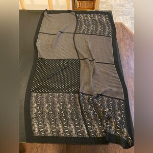 Black and Beige Snakeskin Patterned Scarf 🐍